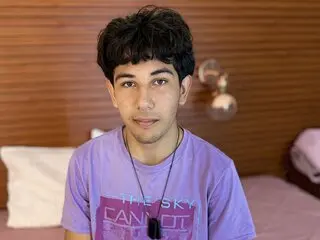 Pictures free ass AlejoAnderson