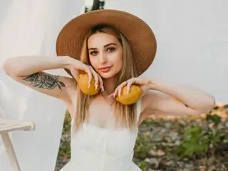 Lj live cunt NikaEvans
